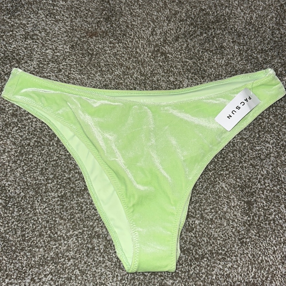 PacSun Swimsuit New Size XL